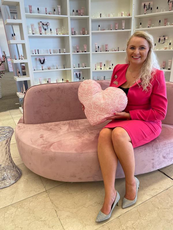 Kristýna Marková v showroomu Mary Kay